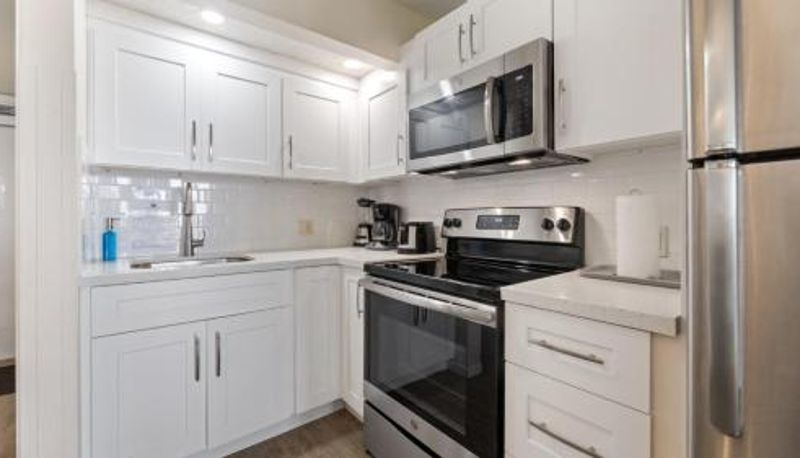 Suite - Caloosa Cove Resort by CoolVacay