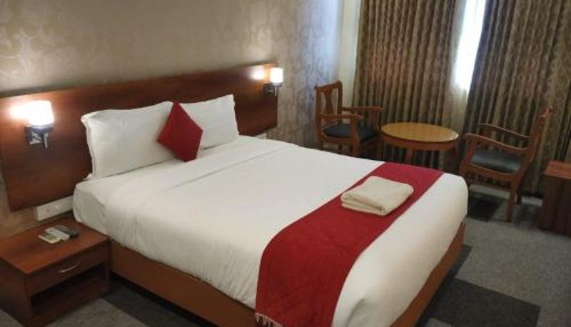 Zimmer - DFRONT HOTELS Farmerly Golden Palace