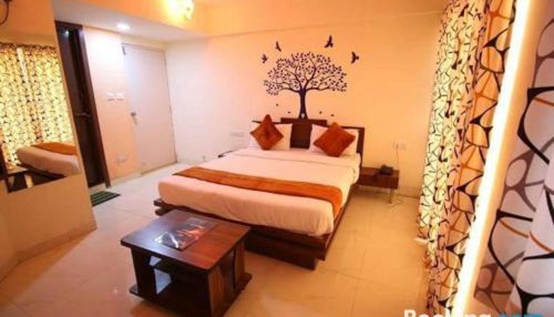 Kamer - Pakwan Sg Highway Hotel Royal Stay