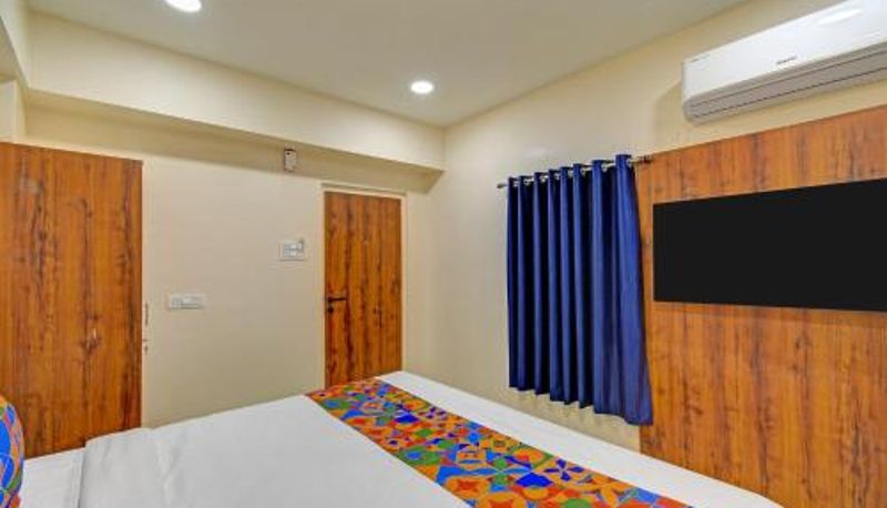 Bilgi - Kachiguda FabHotel S Continental - Kachiguda Railway Station