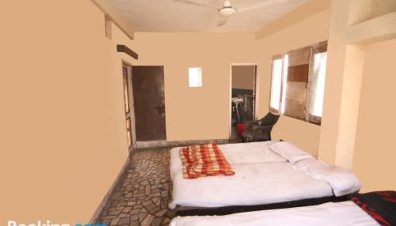 Chambre triple - Hotel Raj Guest House