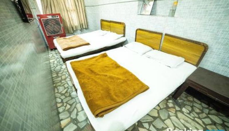 Chambre triple - Hotel Raj Guest House