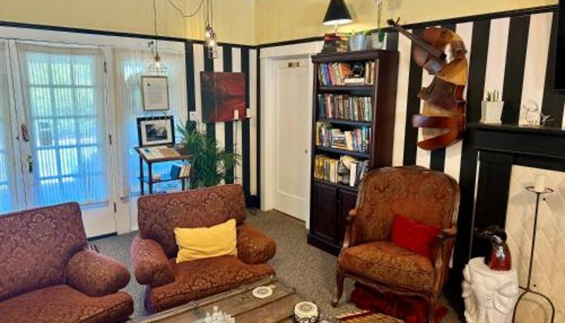 Info - Bayberry Inn B&B and Oregon Wellness Retreat