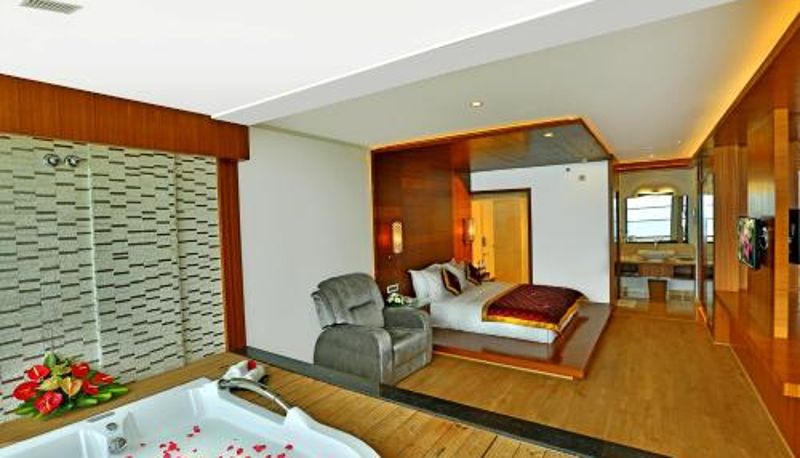 Oda - Munnar Amber Dale Luxury Hotel & Spa