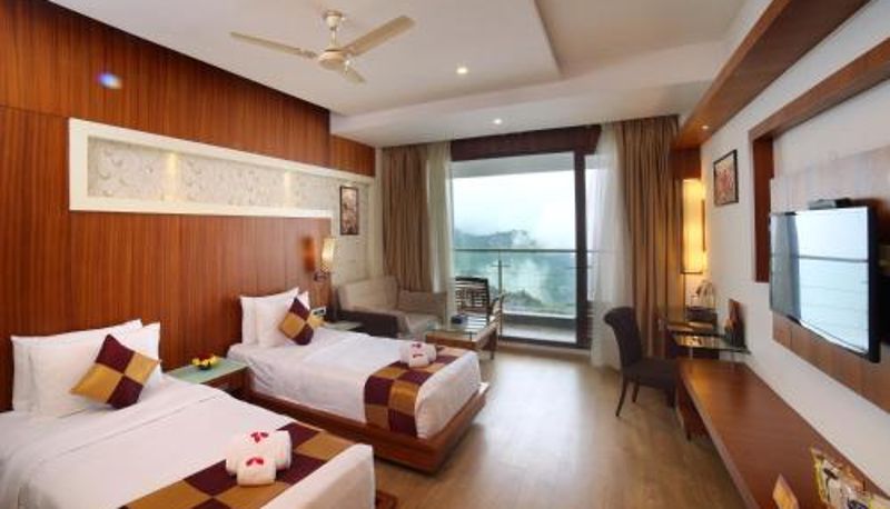 Oda - Munnar Amber Dale Luxury Hotel & Spa