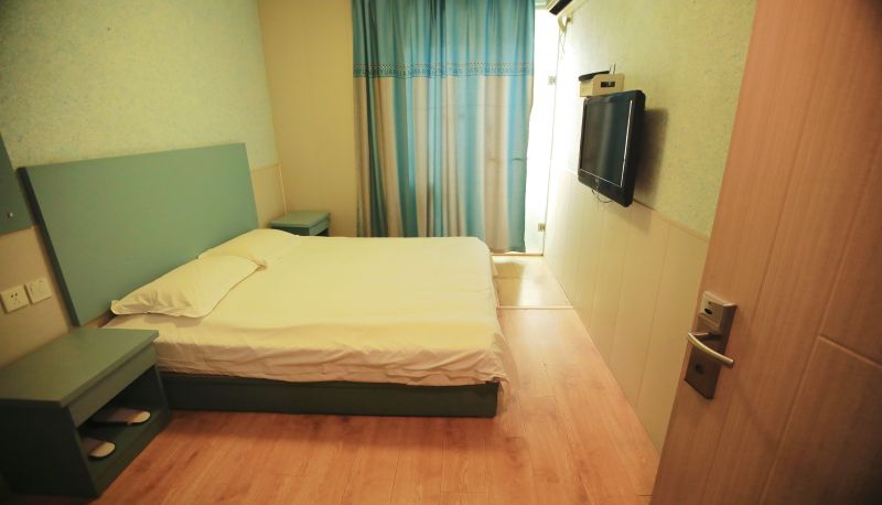 Kamer - Yilai Qingdao Zhongshan Road Catholic Church Hotel