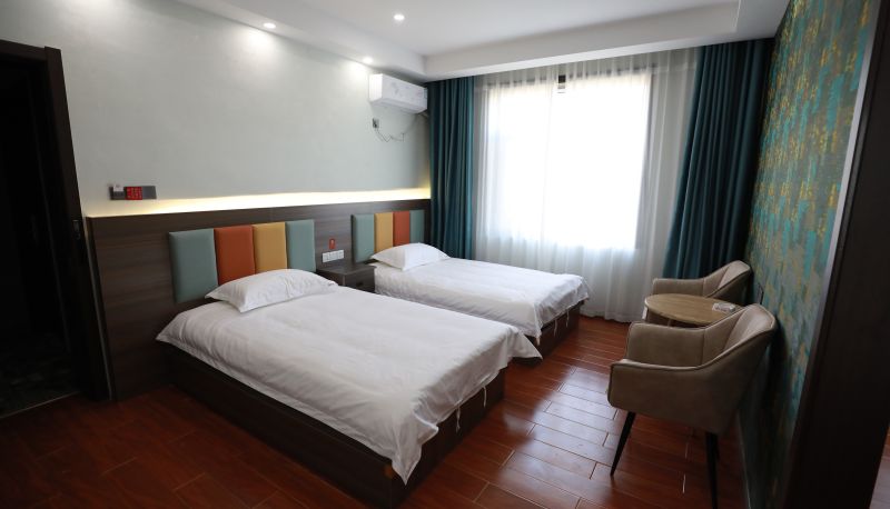 Info - Yilai Binzhou Huanghe 2nd Road Binzhou College Hotel