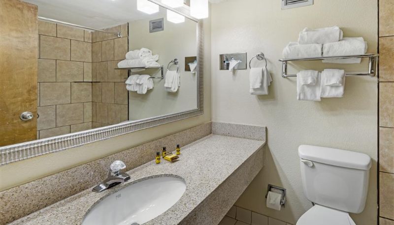 Room - Best Western Plus Madison-Huntsville Hotel