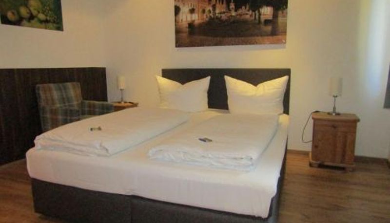 Info - Hotel Guntia Boardinghouse virtueller check in und Zimmer Zugang