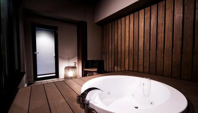 Łazienka - Randor Hotel Namba Osaka Suites