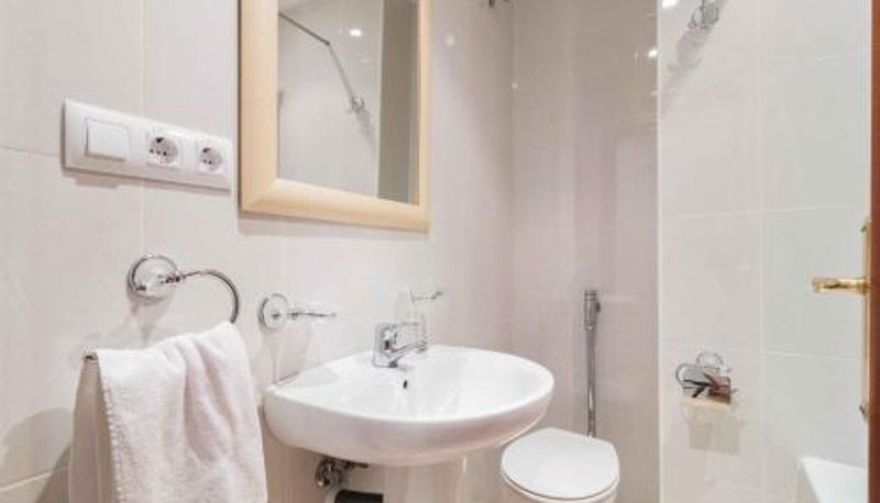 Üç kişilik oda - Hotel Reig