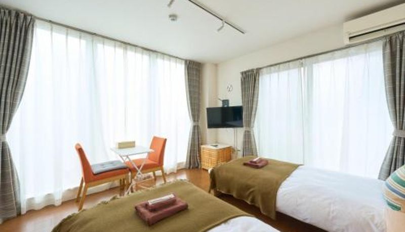Kamer - Numero Uno Tokyo