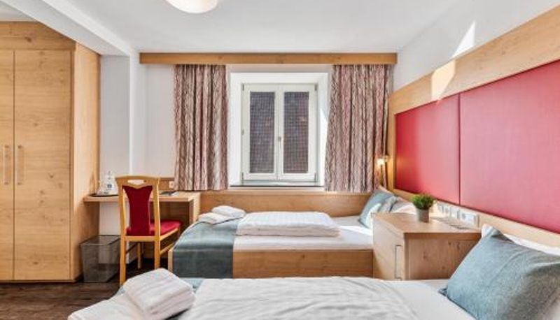 Camera - Landhotel Schwarzer Adler - Self Check In