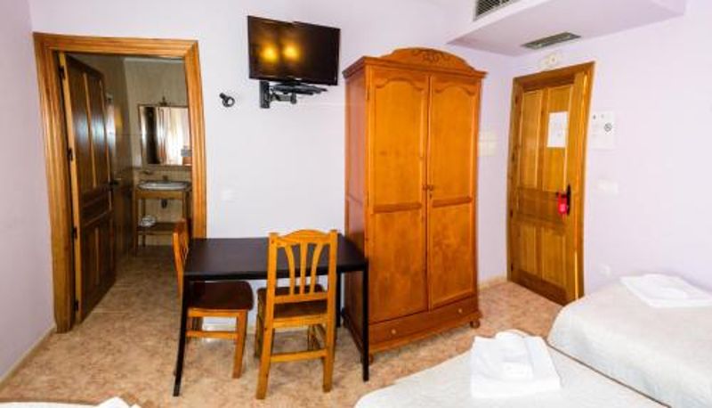 Bilgi - El Roble Hotel Restaurante