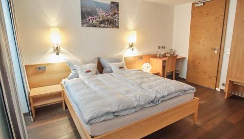 Info - Turmhotel zum Erasmus