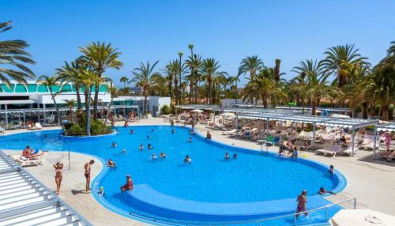 Pool - Hotel Riu Papayas - All Inclusive