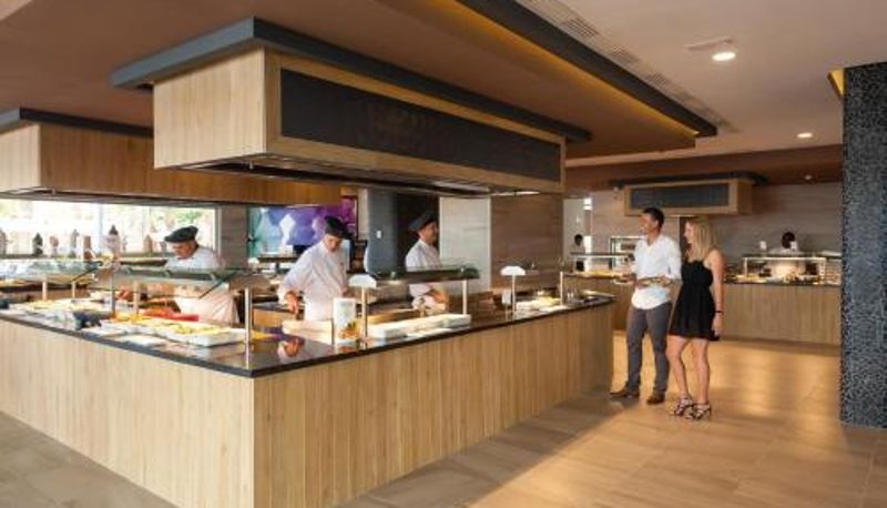 Salle de petit-déjeuner dans le restaurant - Hotel Riu Papayas - All Inclusive