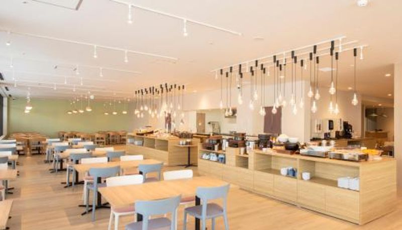 Sala śniadaniowa w restauracji - HOTEL AMANEK Asahikawa