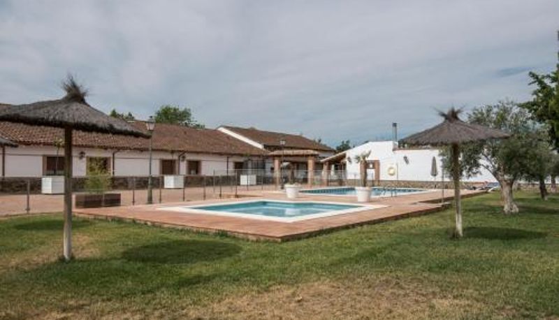 Info - Hotel El Coto De Quevedo