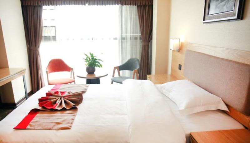 Zimmer - Yilai Kunming High Speed Railway South Station Hotel