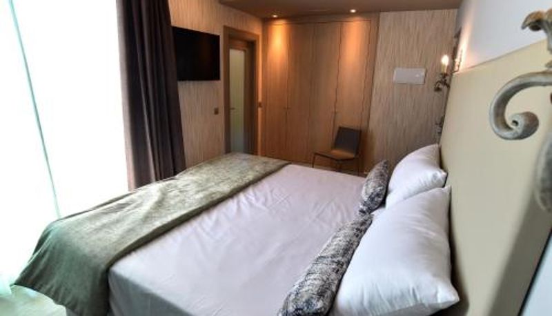 Info - TC Hotel Doña Luisa