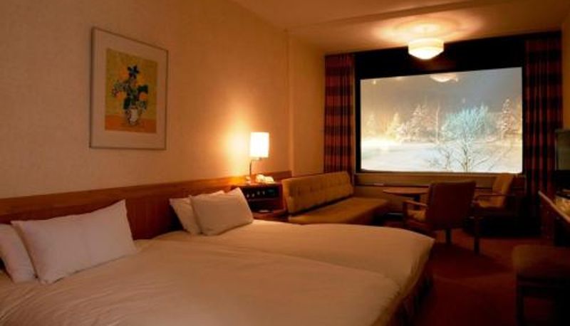 Camera - Shigakogen Prince Hotel