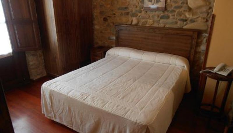 Info - Hostal Virgen de la Encina