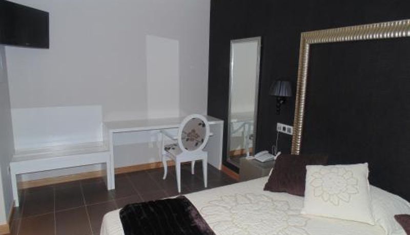 Pokój - Hotel Ribera de Langa