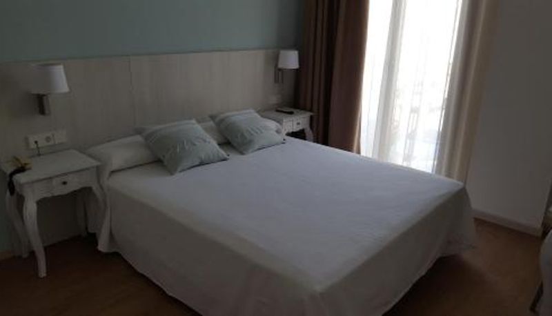 Oda - Hotel L'Escala Centre