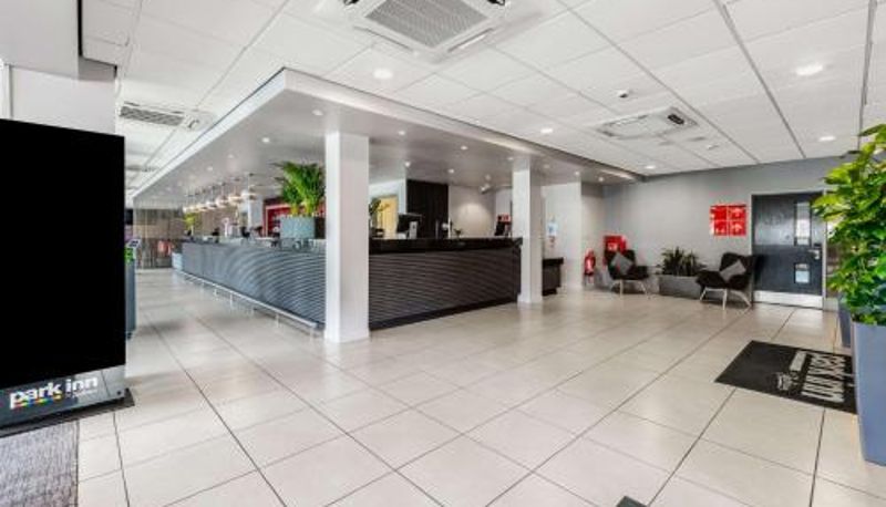 Recepcja - Park Inn by Radisson Peterborough