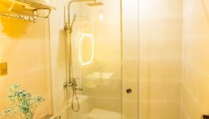Info - LA MIA Lakeview Hotel