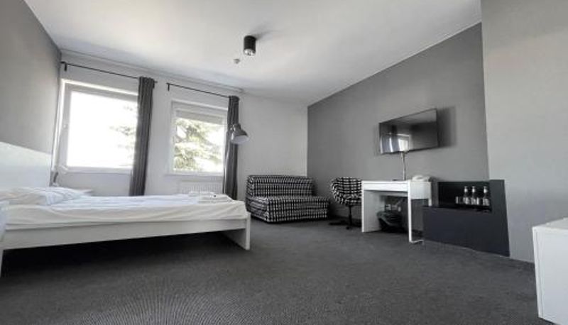 Tripla - Bell's Hotel