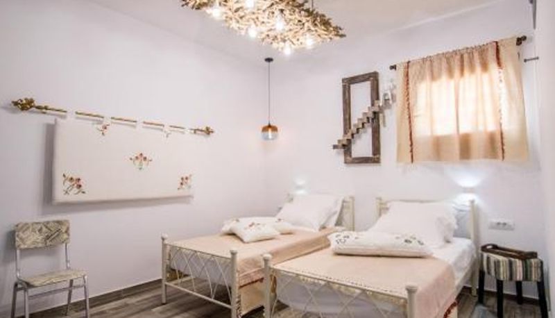 Suite - ELAIOLITHOS - Luxury Villa Suites - Adults Only