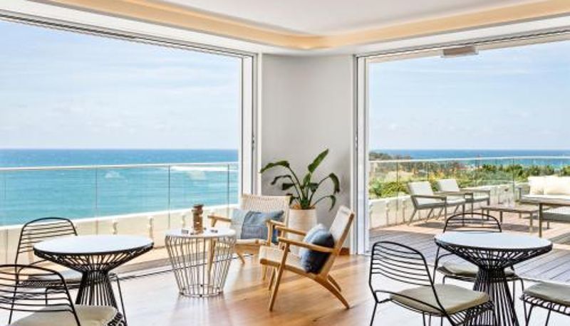 Taras - The Surf Yamba - Boutique Hotel