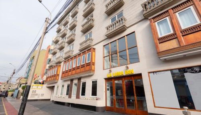 Info - La Luna Inn