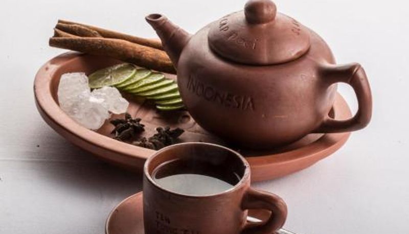 Frühstücksraum innerhalb des Restaurants - KHAS Tegal Hotel