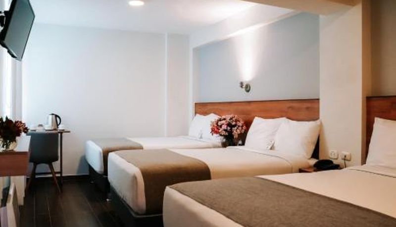 Quarto triplo - Muru Homely Hotel Cusco