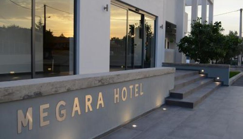 Hotel Außenbreich - Megara Hotel