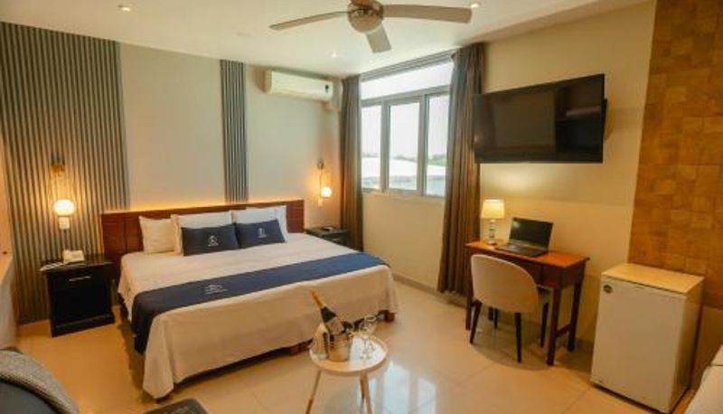 Camera - LC Hoteles Piura