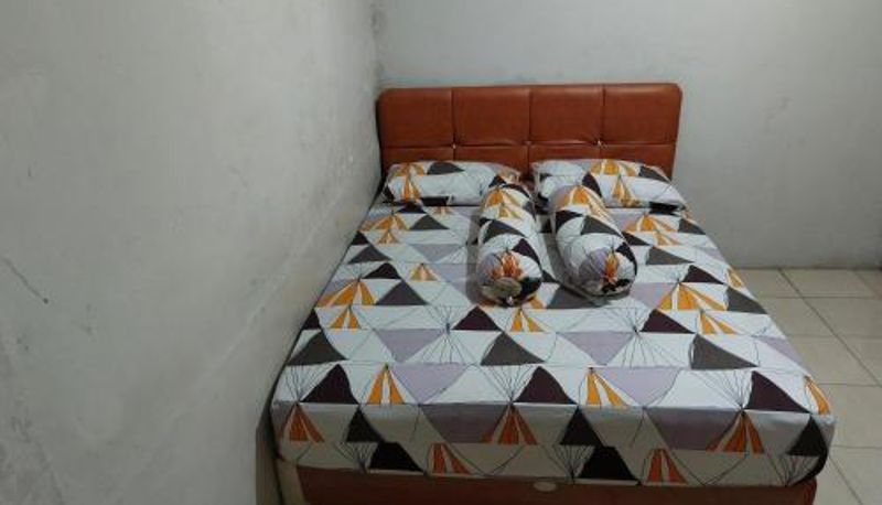 Habitación - SPOT ON 92777 Leheran Homestay Near CHR FARM