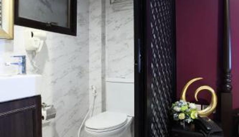 Standardzimmer - Rhythm and Rest Quarters at Khaosan Palace Hotel