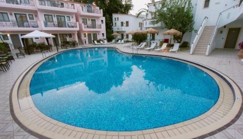 Havuz - Flamingos Hotel Apartments by GHH