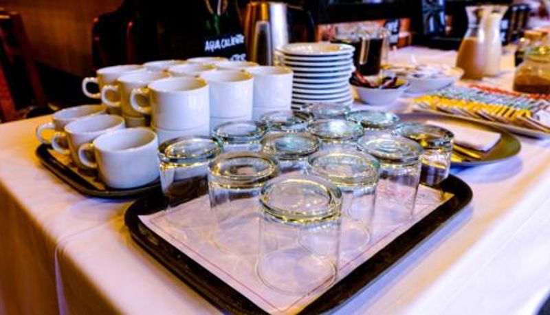 Sala prima colazione all'interno del ristorante - Surya Lima