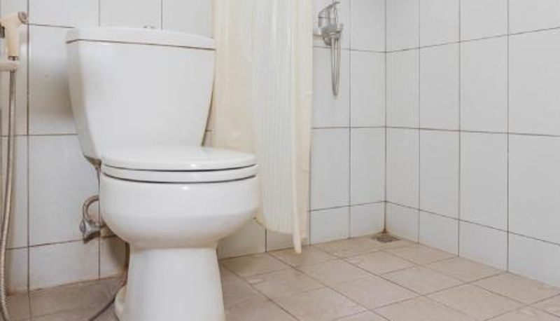 Bagno - RedDoorz @ Cikutra 3