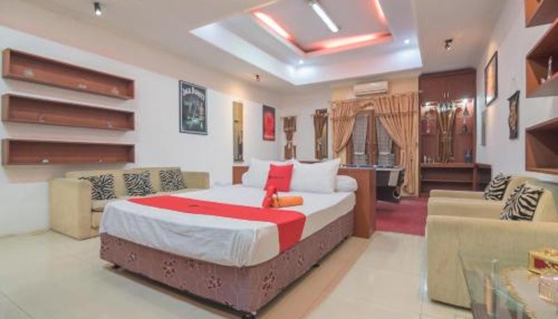 Oda - RedDoorz Syariah near Margahayu Raya