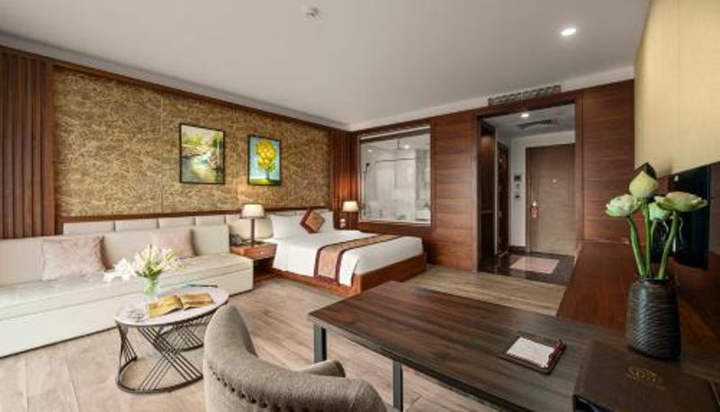 Suite - MT Collection Hotel Ninh Binh - Near Hoa Lu Ancient Town