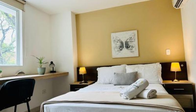 Información - Laureles Grand House LGH Hotel - Anteriormente Laureles Guest House