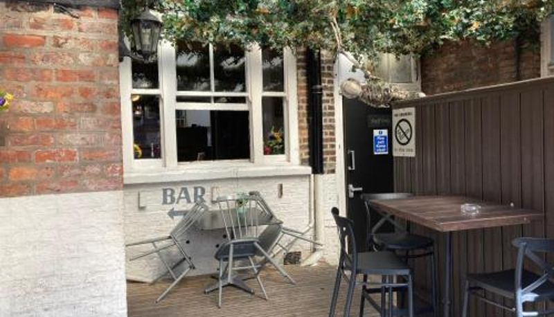 Terrace - Golden Fleece York