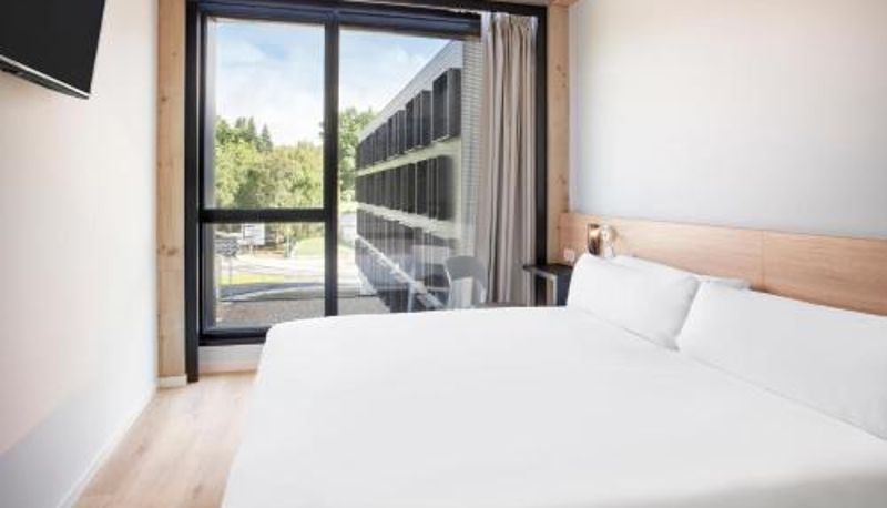 Info - B&B HOTEL Guimarães