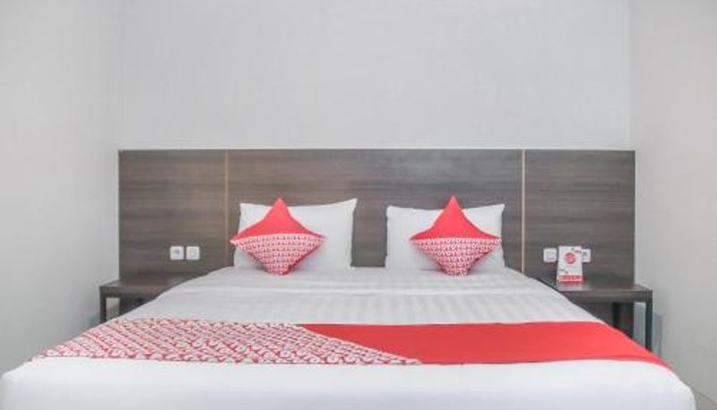 Camera - Hotel O Azzahra Guest House Syariah
